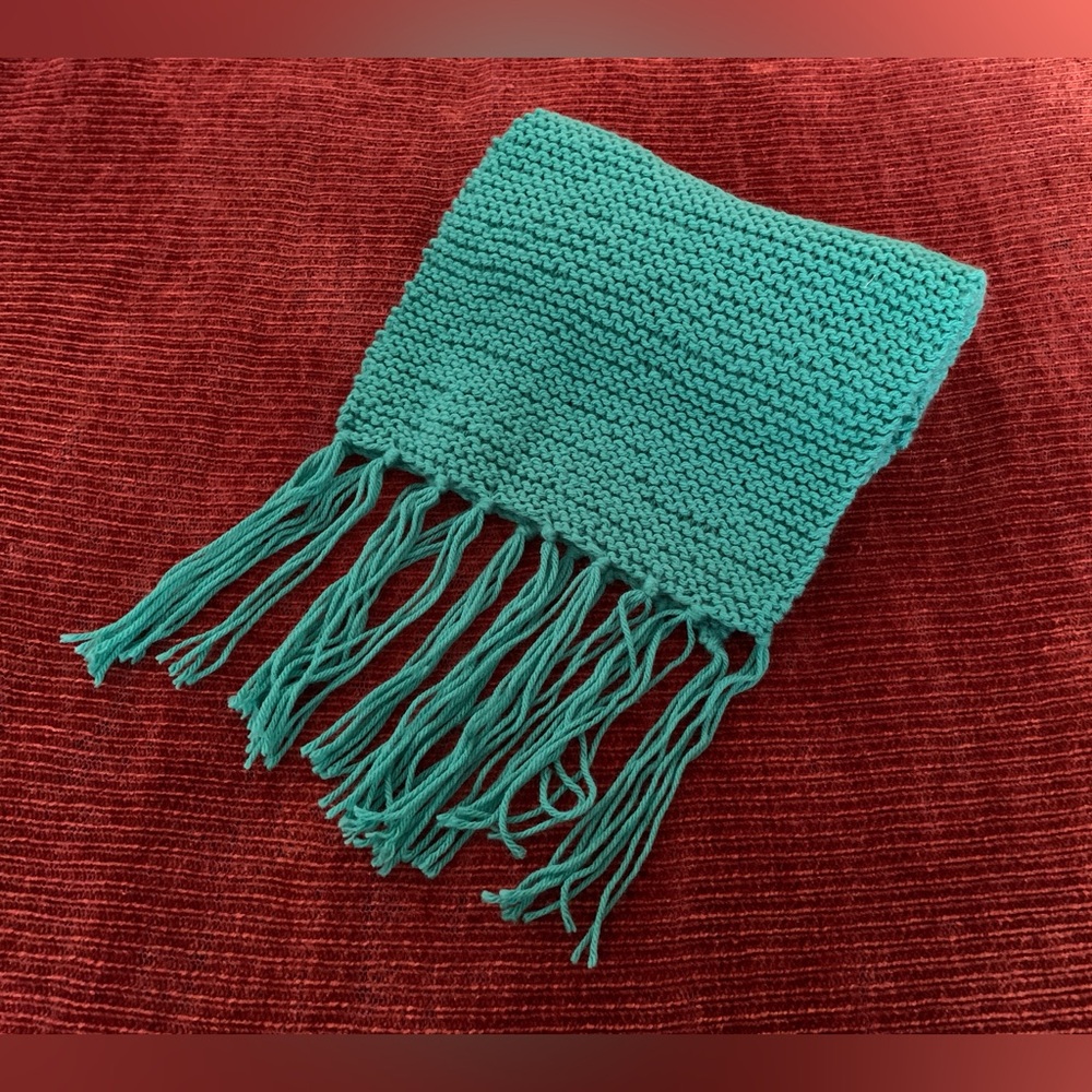 Knit Bright Green Winter Scarf (NWOT)